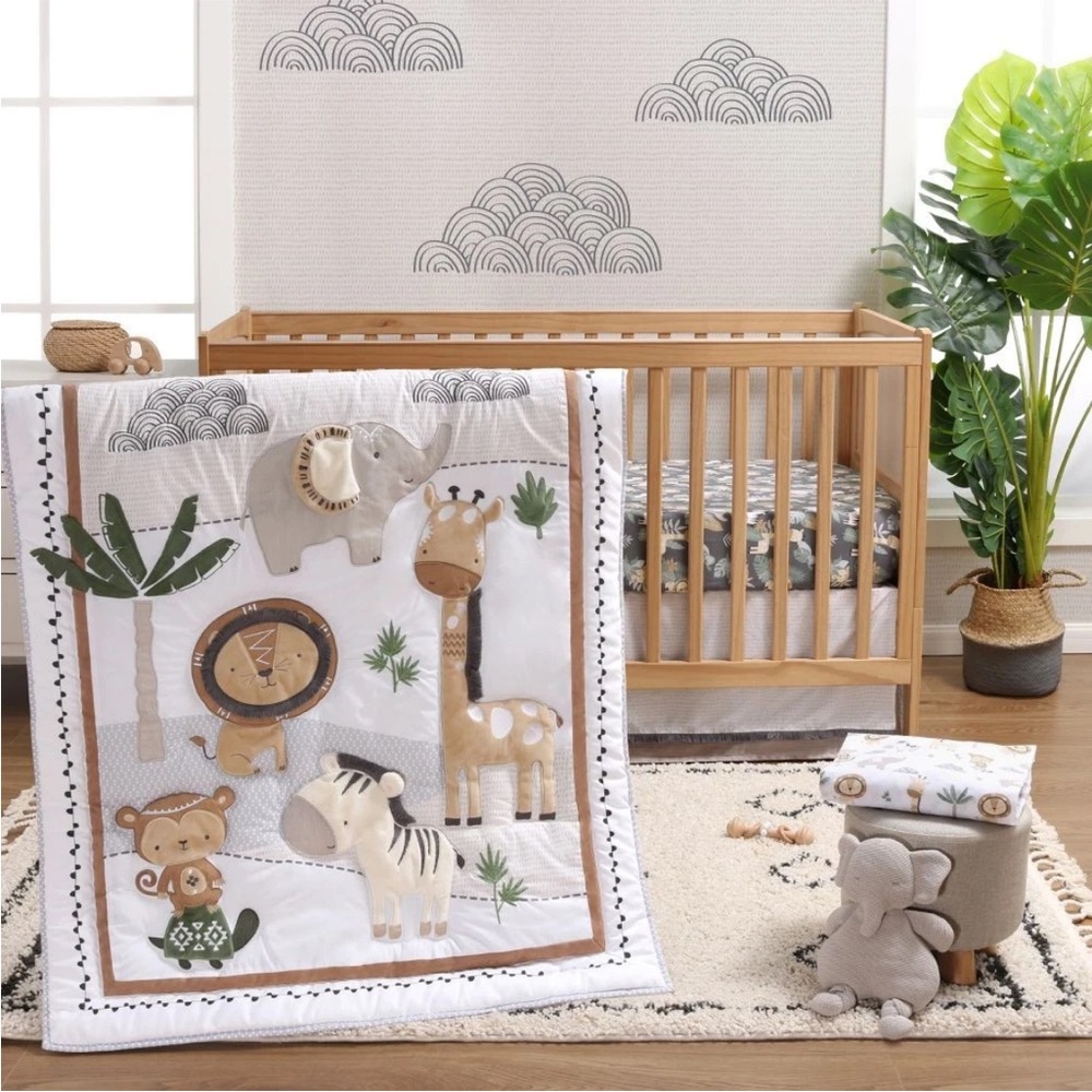 Safari Animal Baby Crib Set - White and Tan